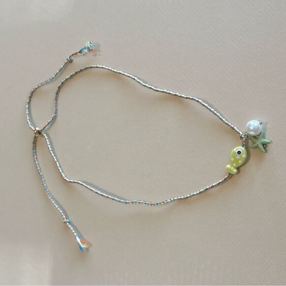 Green Fish Charm Necklace S855 - Picture 2 of 4
